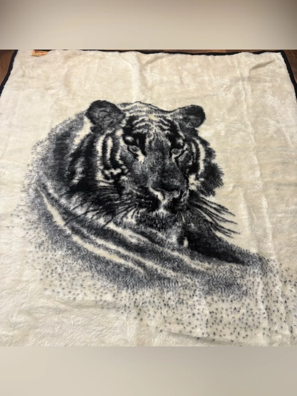 VTG 80S USA ACRYLIC Biederlack TIGER ECLECTIC REVERSIBLE BLANKET 58.5x51”